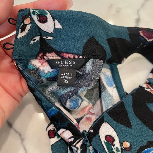 Guess Floral Romper - Picture 7 of 7